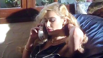 lesbian-anal-sex,booty-shake,dripping,assfucking,vintage