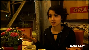 amateur,solo-female,ersties,brunette,clit-rubbing