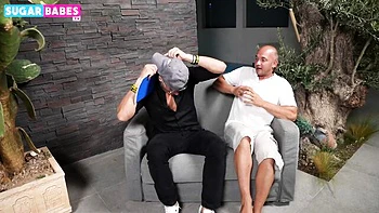 pussy-licking,amazing-ass,butt,blowjob,18-25