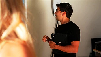 blonde,outdoor,pornstar,milf