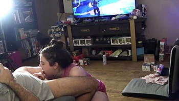 deepthroat,brunette,throat,amateur,pov-point-of-view