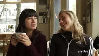 amateur,pussy-licking,lesbian-sex,german,strap-on-sex