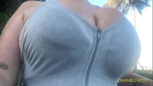 big-boobs,trending,risky,big-tits,public-flashing