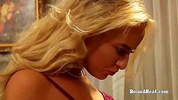 young-18,underwear,brunette,lesbian-face-sitting,fingering-orgasm