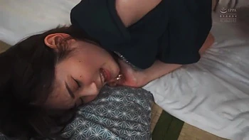 japanese,teens,asian-big-tits,knockers,melons