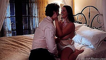 big-tits,boobs,hd,mom,housewife