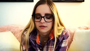 amateur,titjob,big-boobs,nipples,blonde