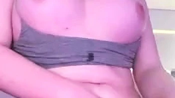 milf,close-up,masturbation,solo,cumshot
