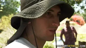 brunette,cumshot,hardcore,big-white,ebony