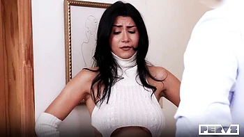 milf,big-tits,big-cock,fmm,double-blowjob