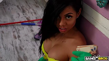 colombian,anal,latina,brunette,maid