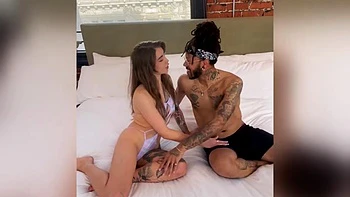 blowjob,pornstar,milf,lingerie,interracial