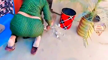 solo-female,indian,homemade,amateur,desi