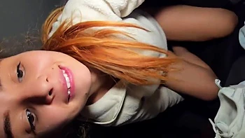 footsie,amateur,brunette,homemade,foot-fetish