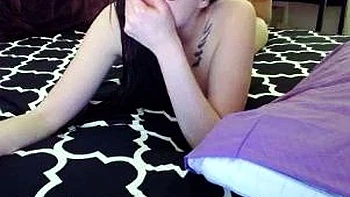 brunette,amateur,solo,teen,softcore