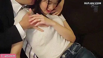 japanese-wife,hooters,asian-creampie,young-18,japanese-tits