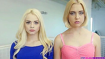 teen-18,fetish,tiny-tits,threesome,blonde