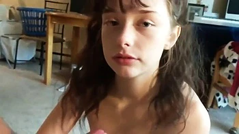 blowjobs,cumshot,amateur