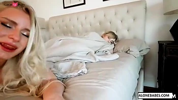 mom,brunette,blowjob,pov,pov-point-of-view