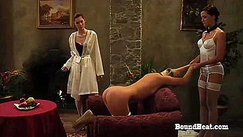 lesbian,dominatrix,czech,lesbian-bondage,femdom