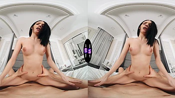 cowgirl,brunette,handjob,reverse-cowgirl,missionary