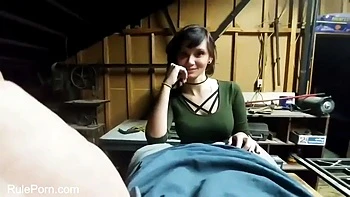 amateur,blowjobs,brunette