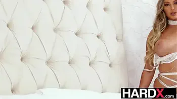 eating-pussy,blowjob,big-dick,doggydtyle,missionary