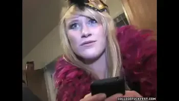 voyeur,coed,public,partying,mardi-gras