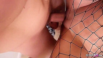 small-tits,veiny,skinny,teen-18,thin