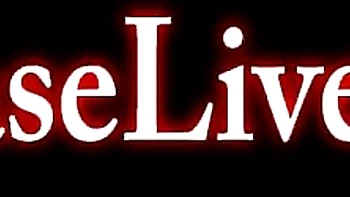 pornstar,mother,hd,brunette,handjob