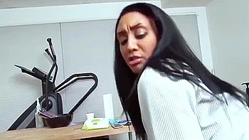 ebony-milf,pov-point-of-view,homemade,amateur-milf,mom