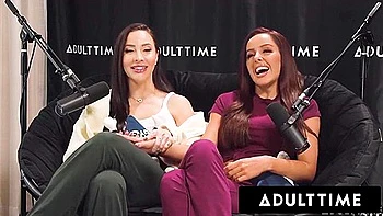 huge-tits,knockers,scissoring,trib,pussy-eating