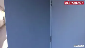 naughty,babe,big-tits,hardcore,cumshot