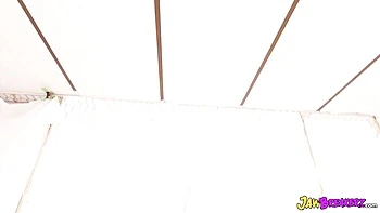 deep-throat,big-cock,cumshot,blowjob,threesome