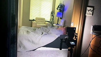 hidden-cams,blonde,blowjob,amateur,hd