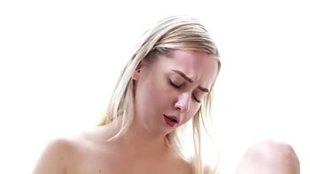 boobs,huge-tits,young-18,hooters,striptease