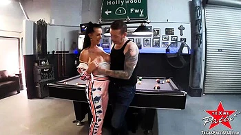 mommy,cougar,pornstar,doggystyle,mom