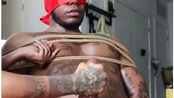 cum,handjob,vertical-video,cumshot,milking