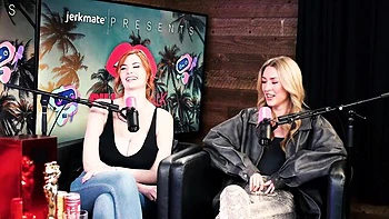 jerkmate,hot-blonde,18-25,talking,blonde