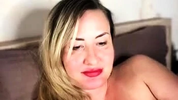 big-boobs,striptease,blonde,solo,milf