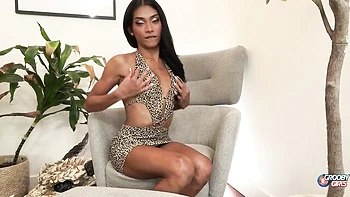big-cock,trans,solo,pornstar,masturbation