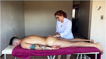 handsome-man,vibrator-orgasm,female-orgasm,massage,amateur-couple